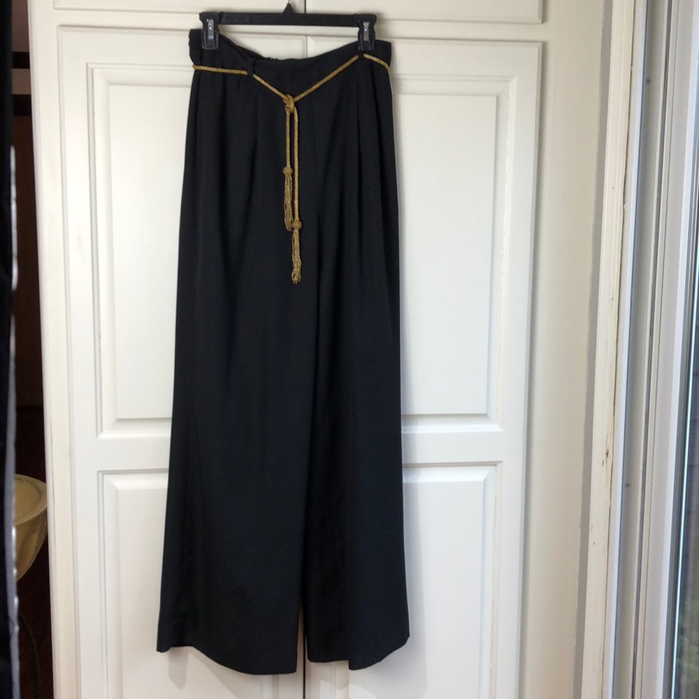 Crepe Wide leg Pant with pockets